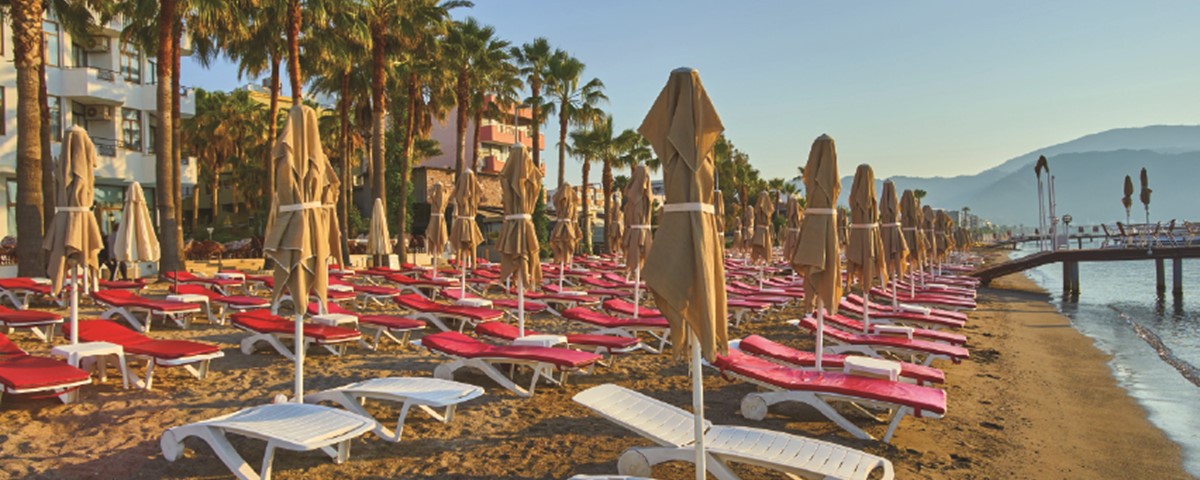 Antalya’nın En İyi Plajlarının Keyfini Delphin Hotels’de Yaşayın